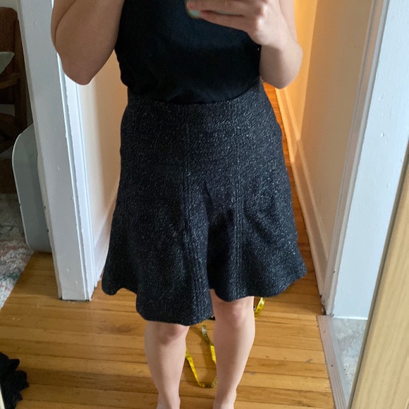 Ann Taylor Loft tweed skirt NWT size xs - Picture 2 of 4